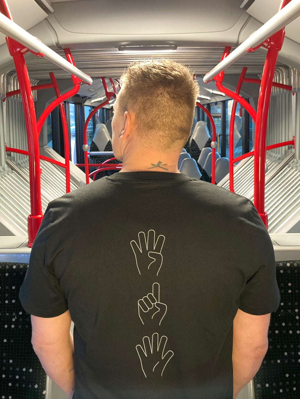 4-1-5 T-SHIRT SCHWARZ