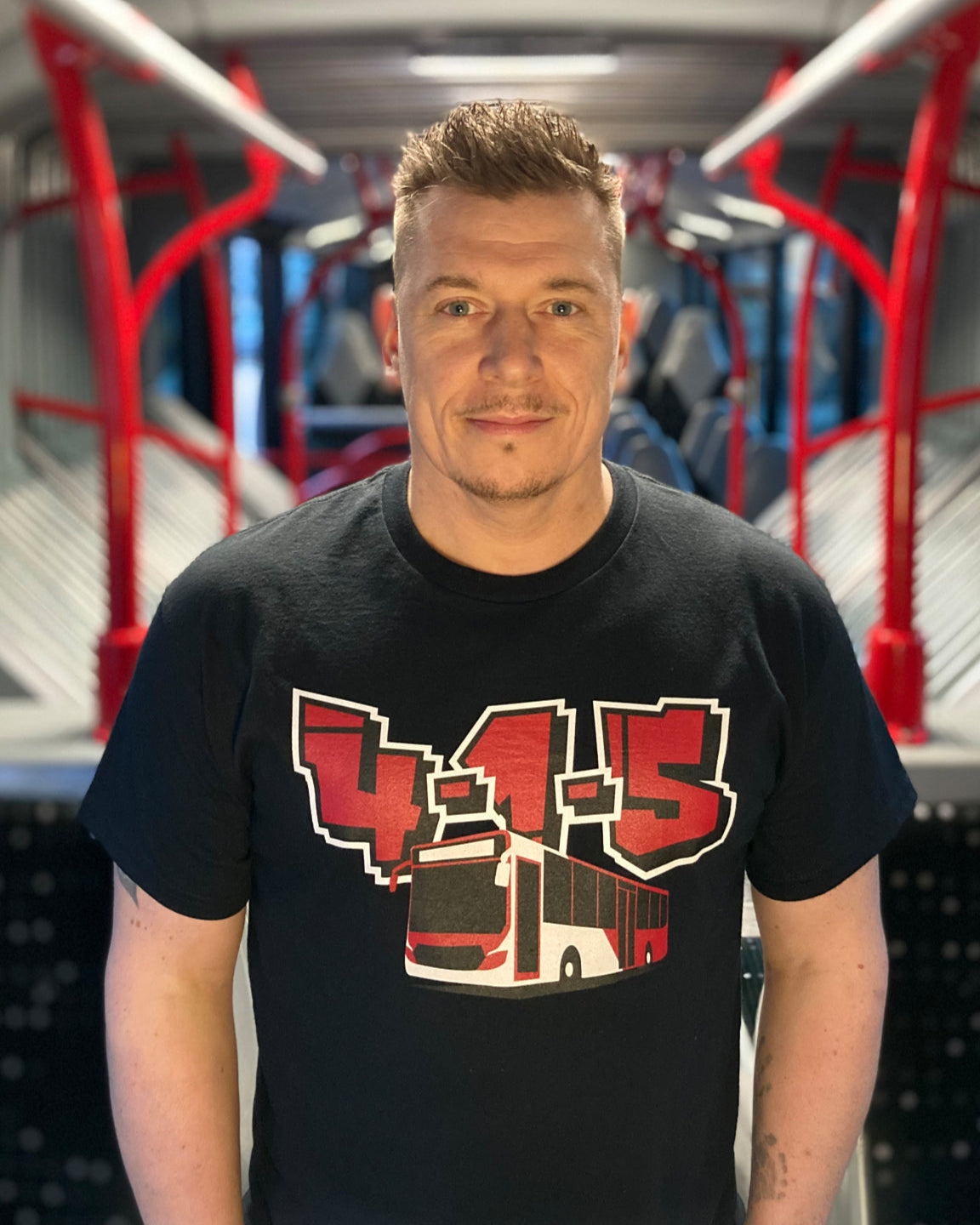 BUSFAHRERGRUSS T-SHIRT SCHWARZ